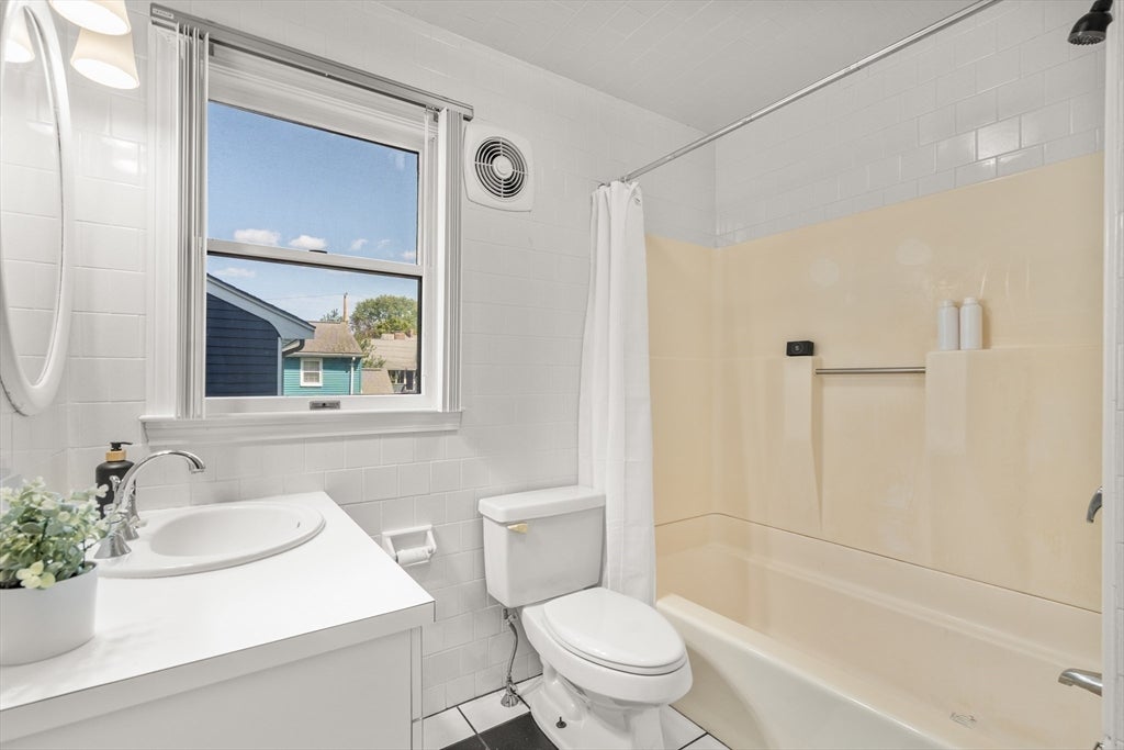 260 Hillside Avenue, Arlington, MA Photo #22