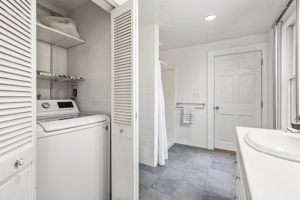 260 Hillside Avenue, Arlington, MA Photo #14