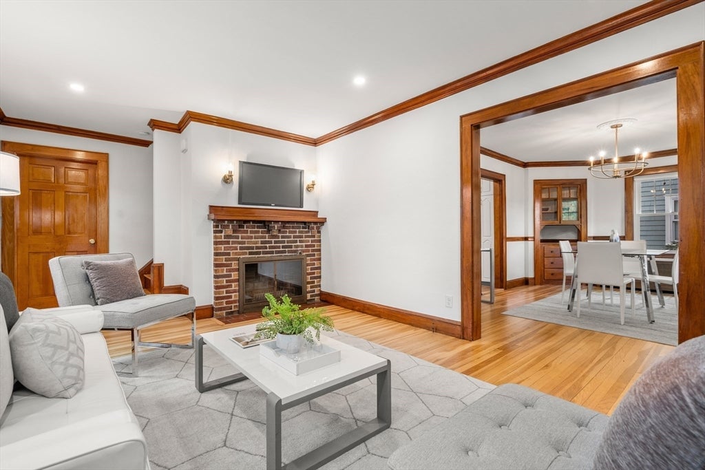260 Hillside Avenue