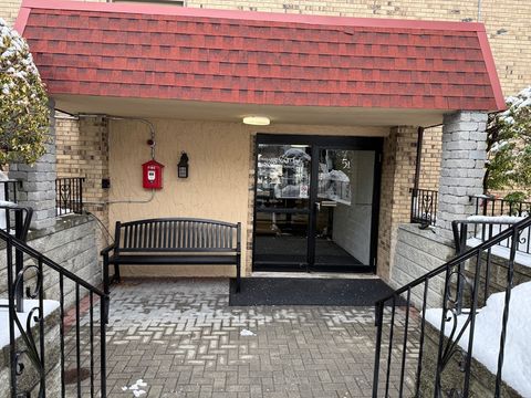 Photo of 43-51 Albion St #C9, Melrose, MA 02176 (MLS # 73482932)