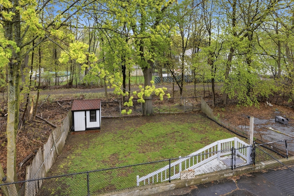 374 Whiting Ave