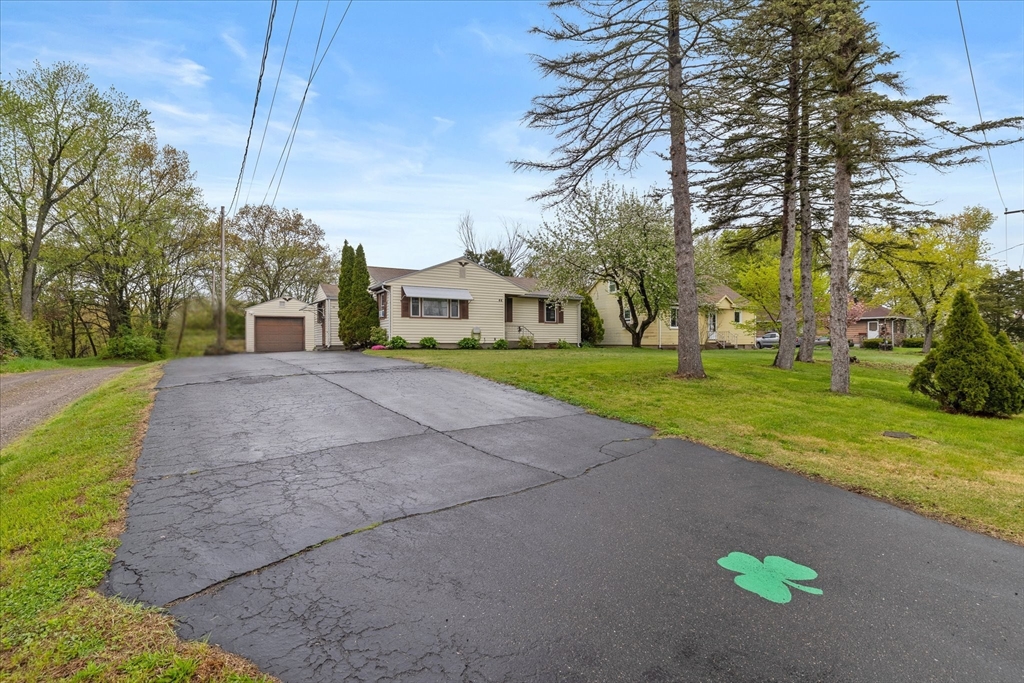 44 Lower Westfield Rd