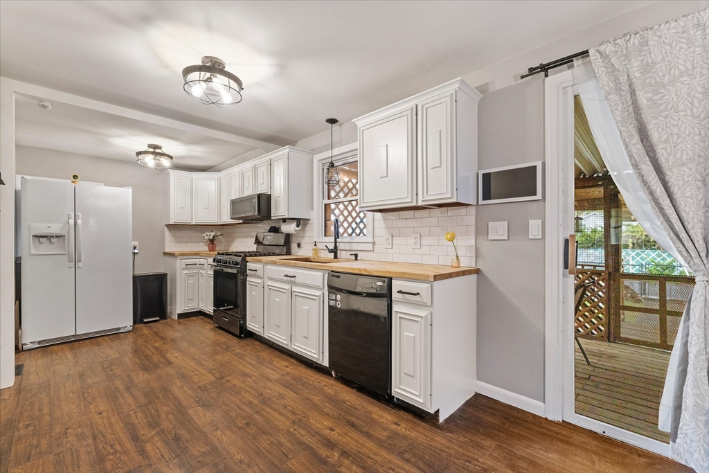 44 Lower Westfield Rd