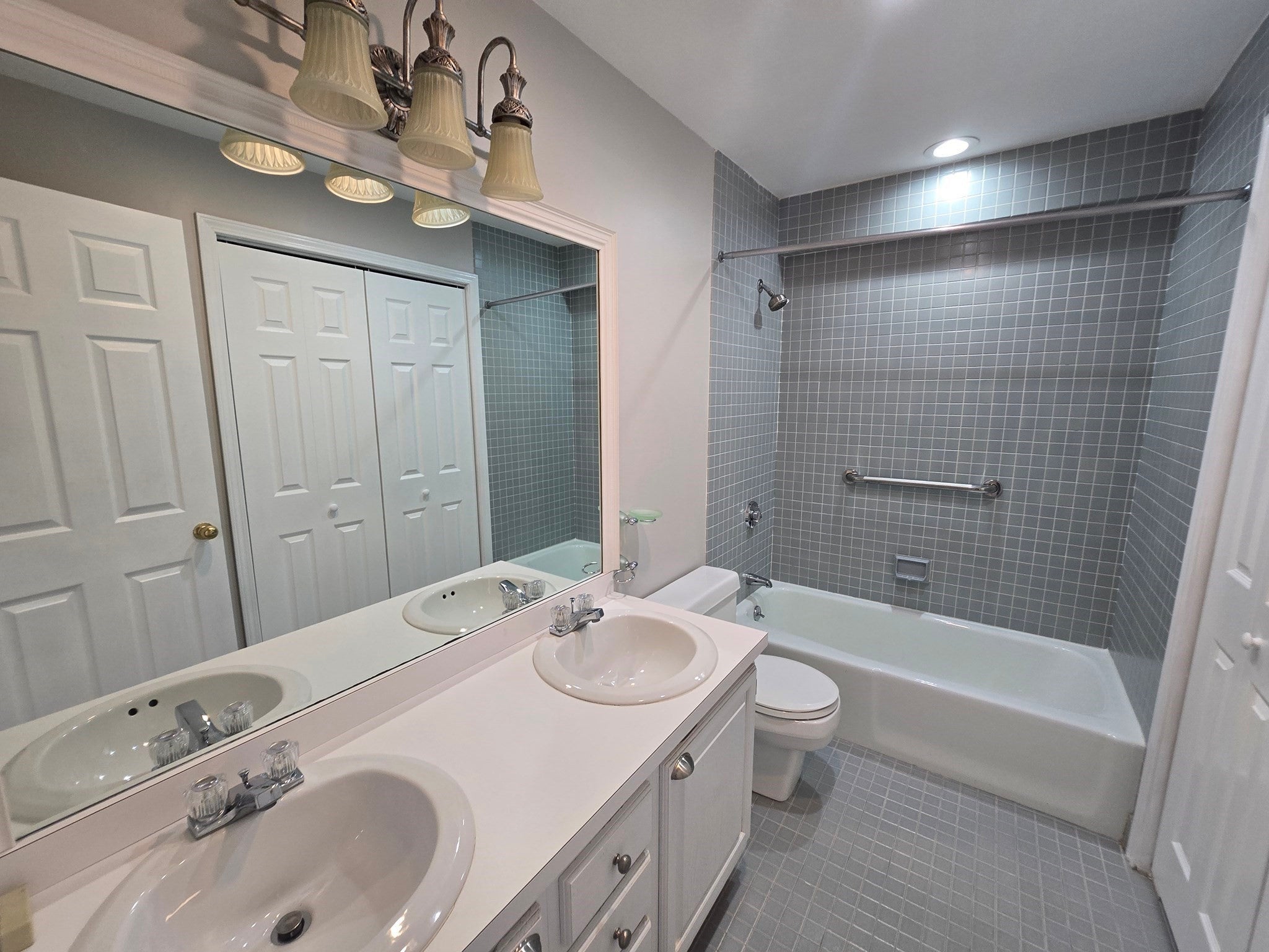 500 Washington St #409, Quincy, MA Photo #32