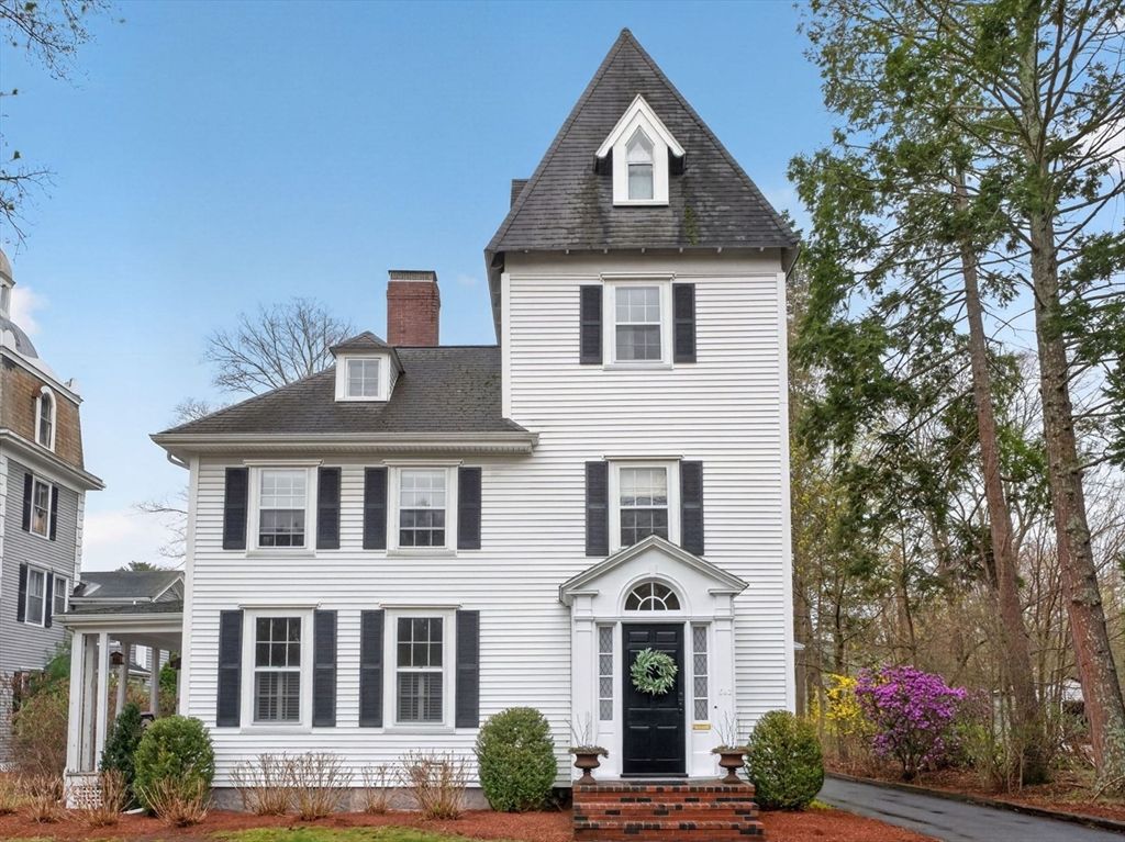 Photo of 642 Worcester St, Wellesley, MA 02482 (MLS # 73503725)