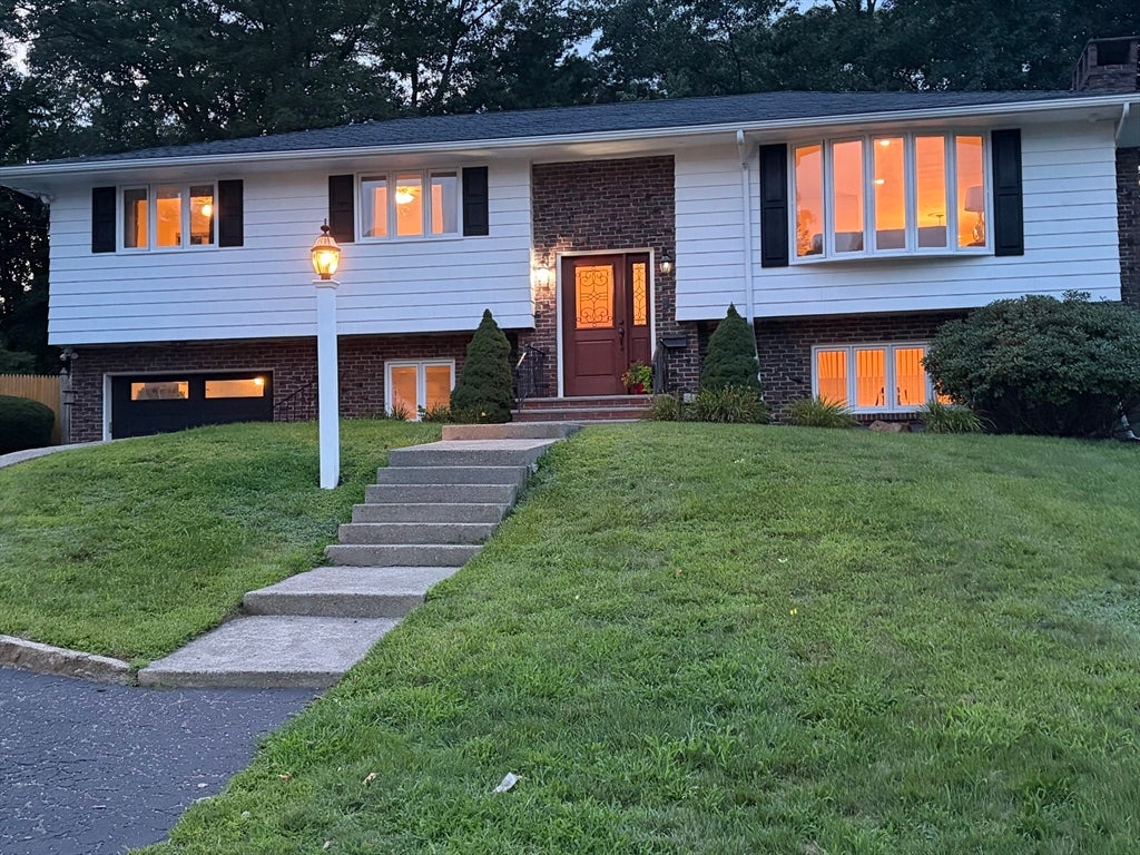 Photo of 3 Gigante Dr, Stoneham, MA