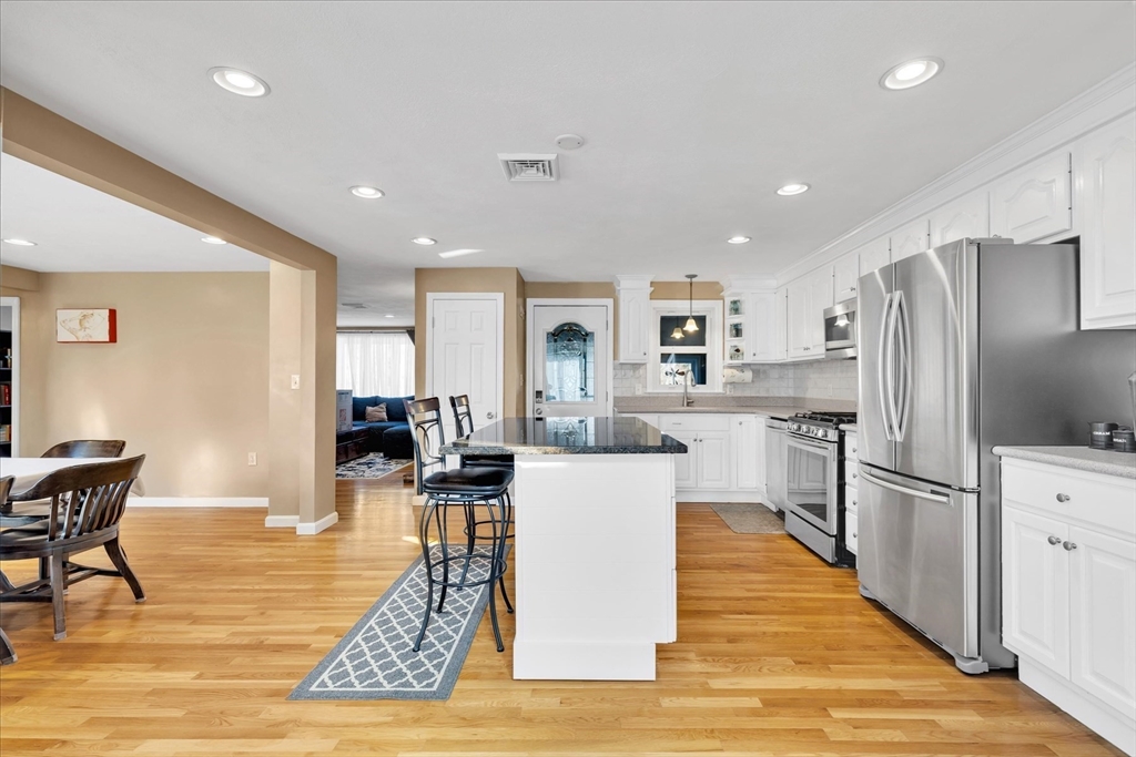 1115 Shootflying Hill Rd