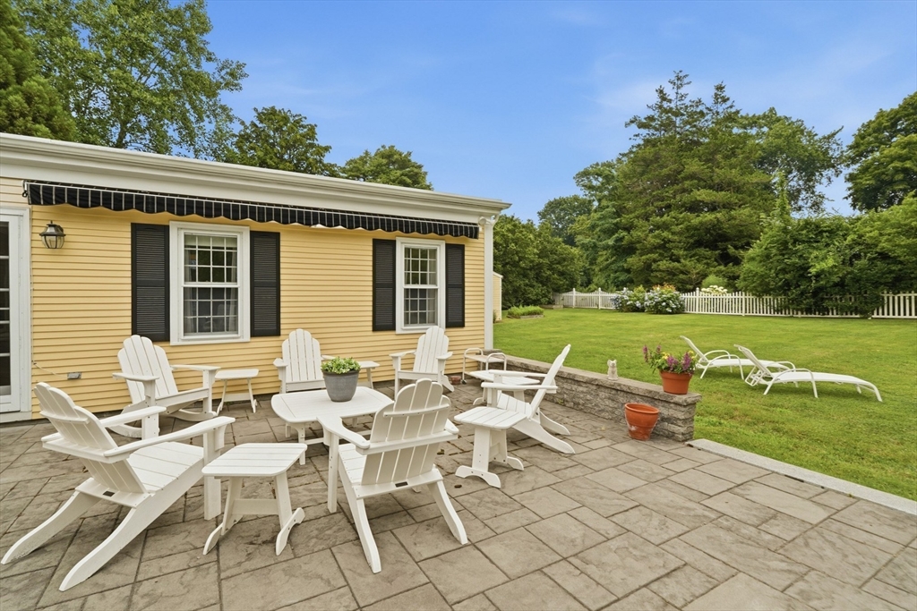 142 Ferry Rd, Bristol, RI Photo #35