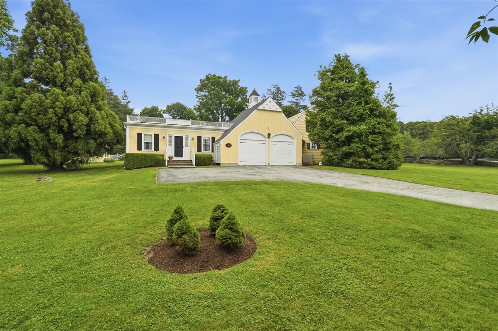 142 Ferry Rd, Bristol, RI Photo #40
