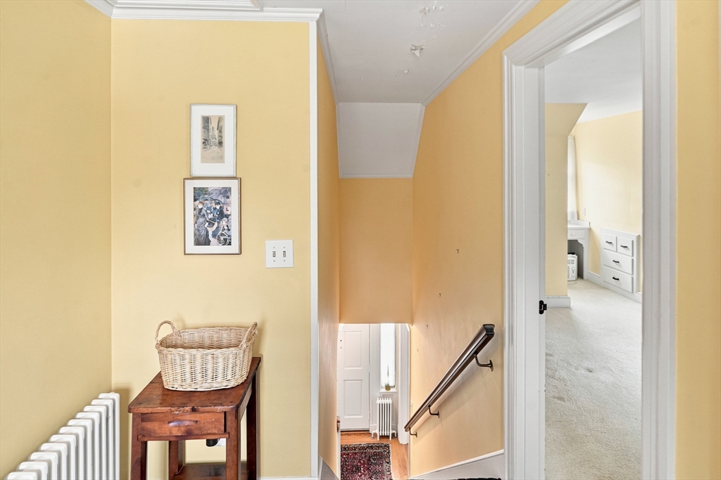 142 Ferry Rd, Bristol, RI Photo #28