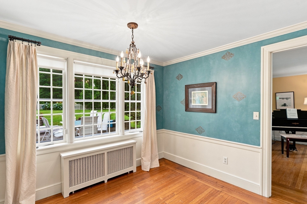 142 Ferry Rd, Bristol, RI Photo #8