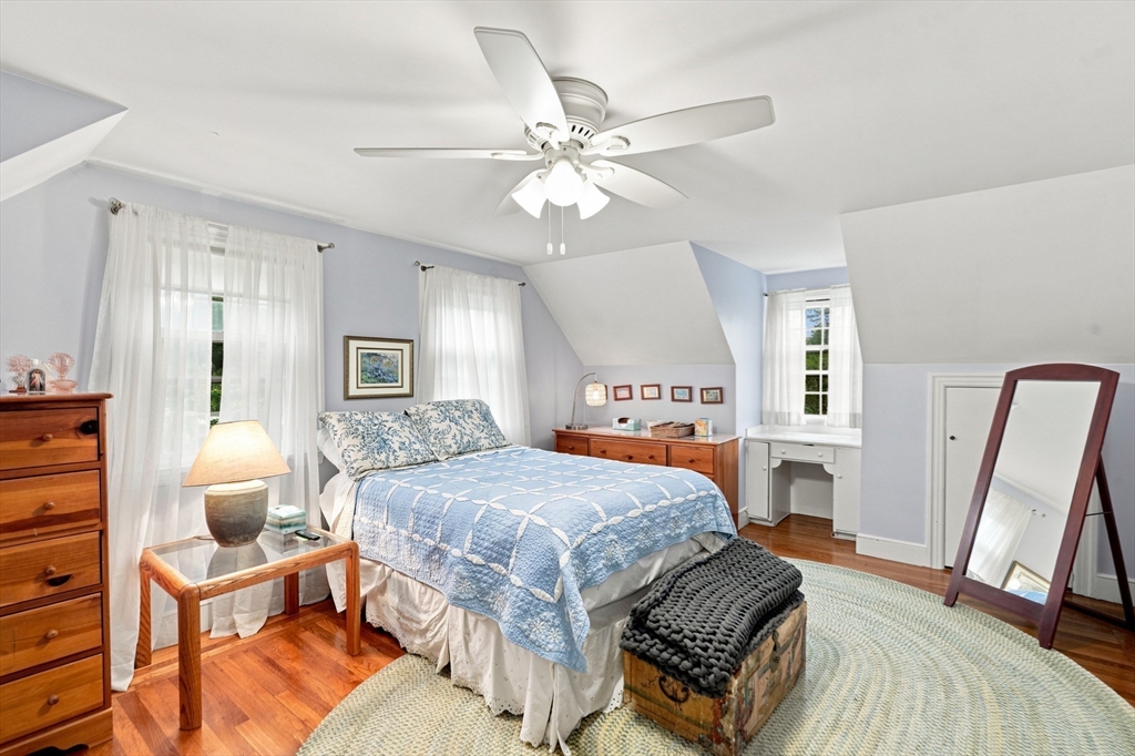 142 Ferry Rd, Bristol, RI Photo #29