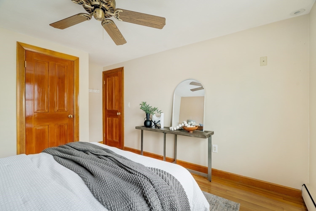 Medford, Massachusetts 02155, United States, 4 Bedrooms Bedrooms, ,3 BathroomsBathrooms,Residential,Active,147907