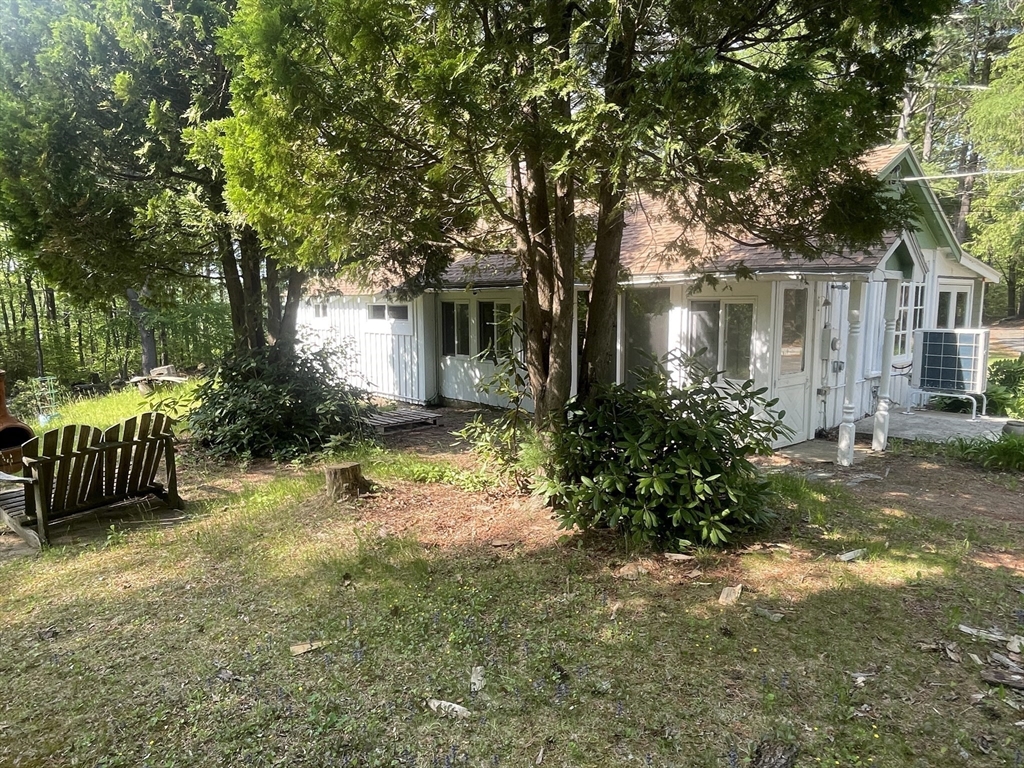 32 Hollow Rd