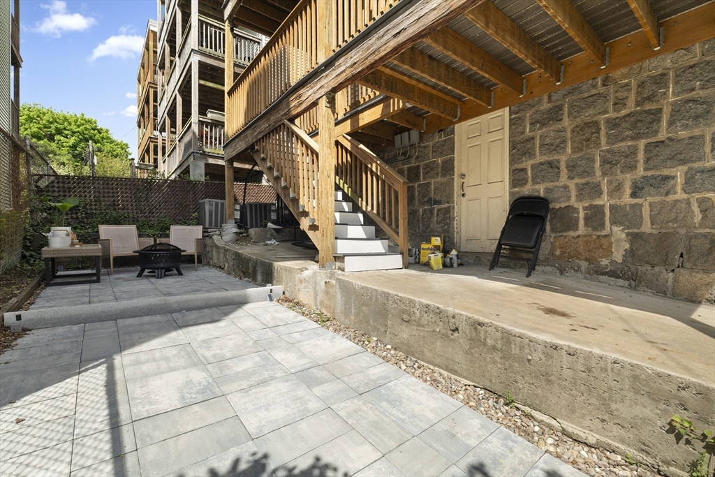 22 Buttonwood Street #1, Boston, MA Photo #16