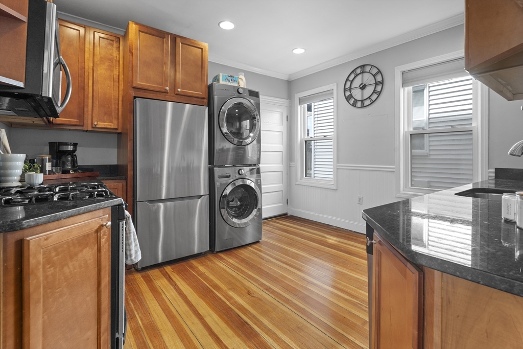 22 Buttonwood Street #1, Boston, MA Photo #7