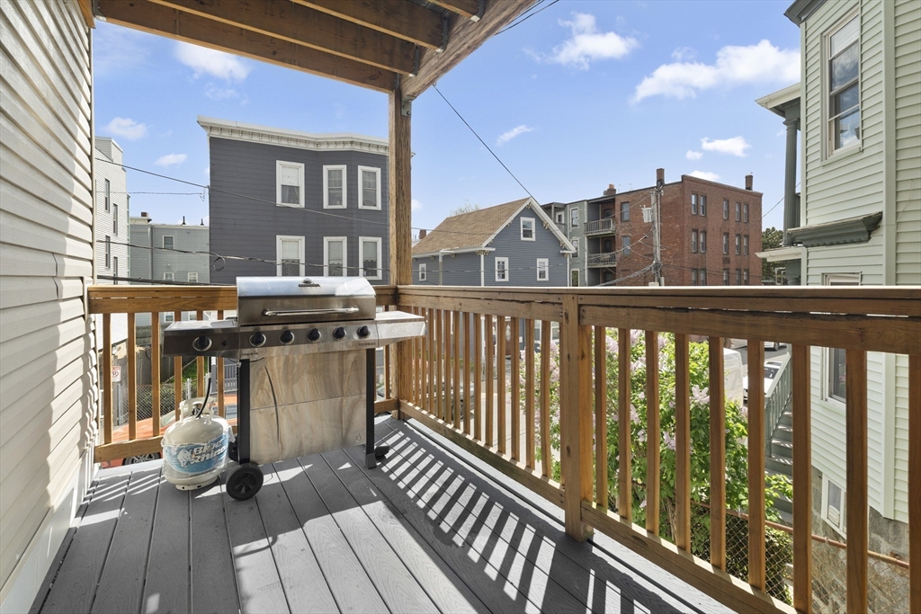 22 Buttonwood Street #1, Boston, MA Photo #15