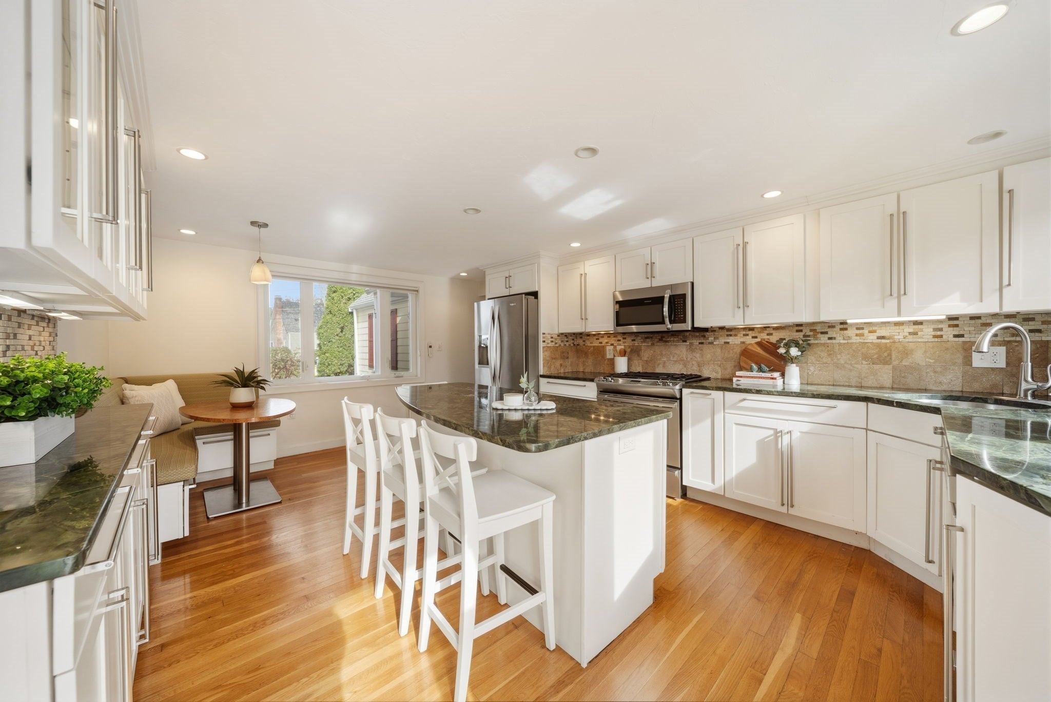 128 Laurel Dr, Needham, MA, 128 Laurel Dr, Needham, MA Photo #3