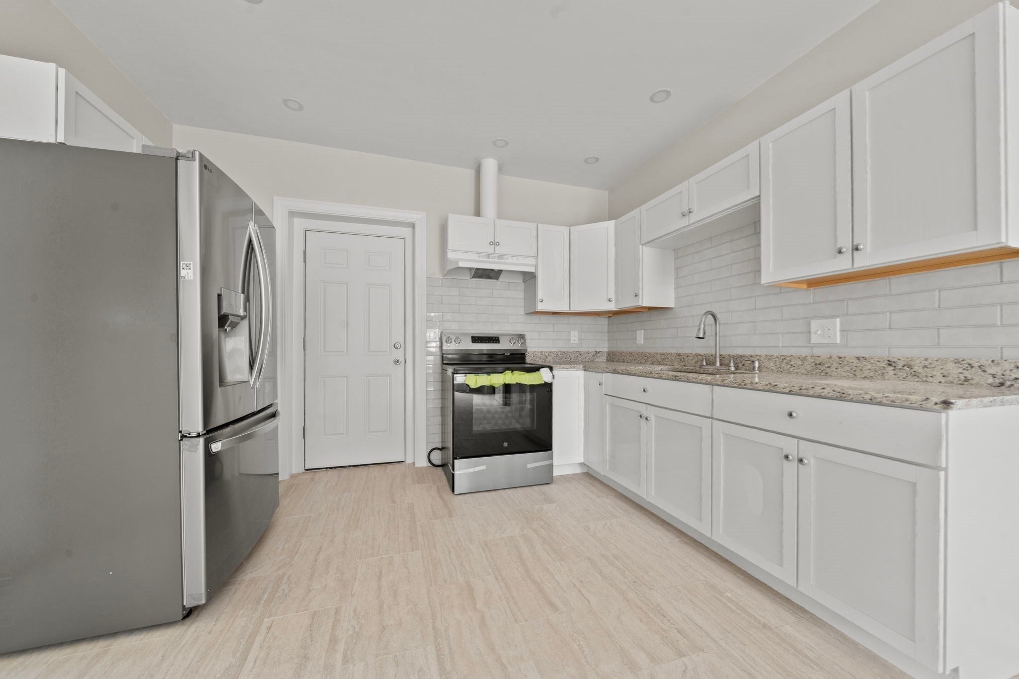 79 Johnson St, Lynn, MA Photo #22