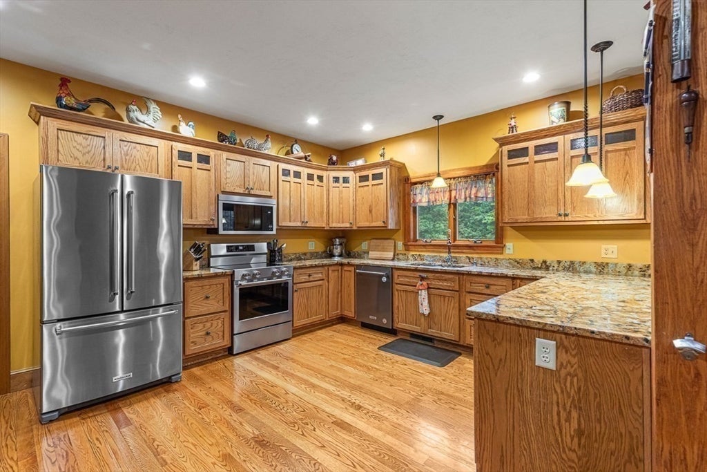 730 Scott Rd, Oakham, MA Photo #11