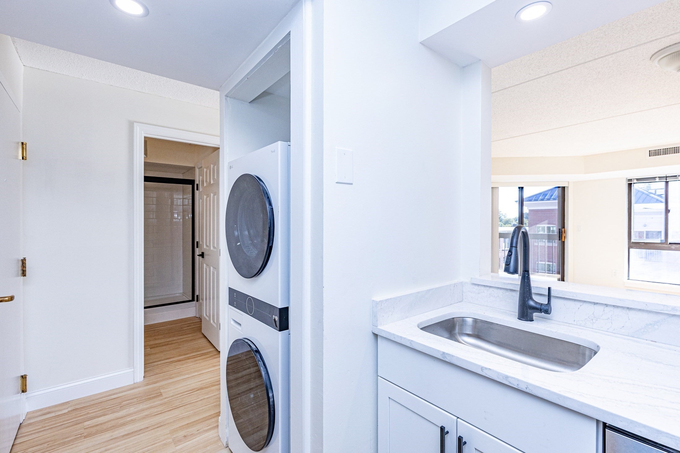 60 Rantoul St #503N, Beverly, MA, 60 Rantoul St #503N, Beverly, MA Photo #9