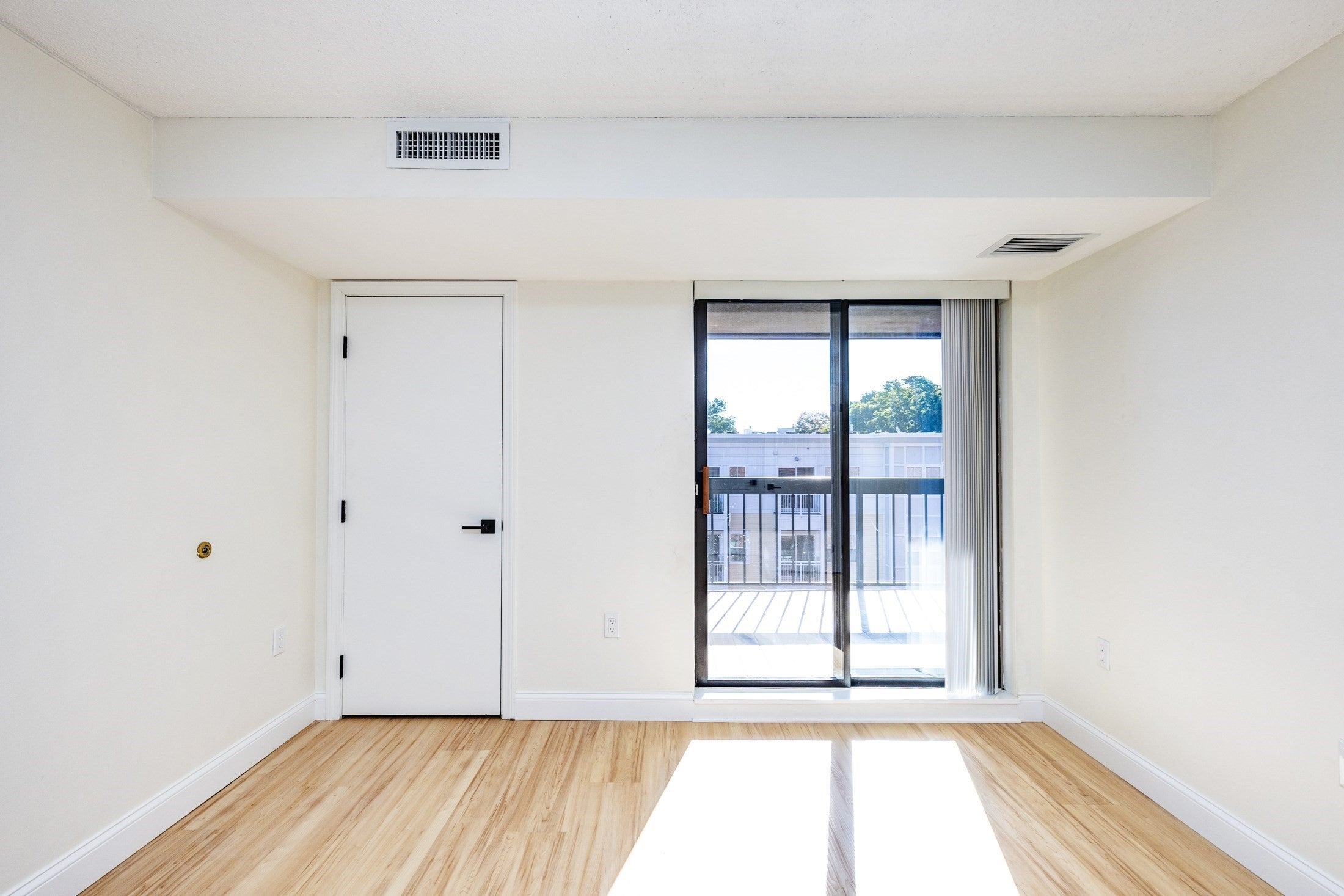 60 Rantoul St #503N, Beverly, MA, 60 Rantoul St #503N, Beverly, MA Photo #12
