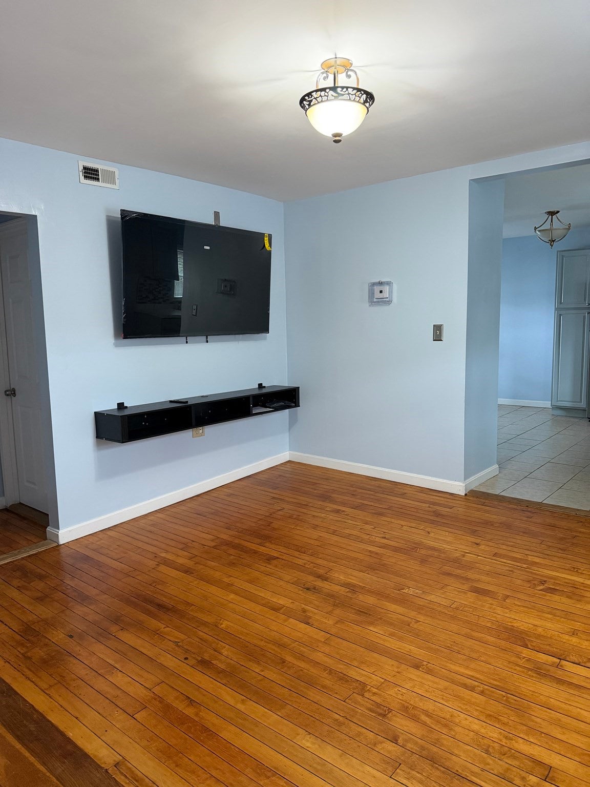 382 Green St Ext, Brockton, MA Photo #10