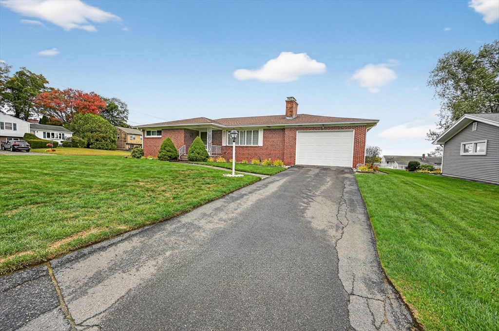 128 Ontario Ave