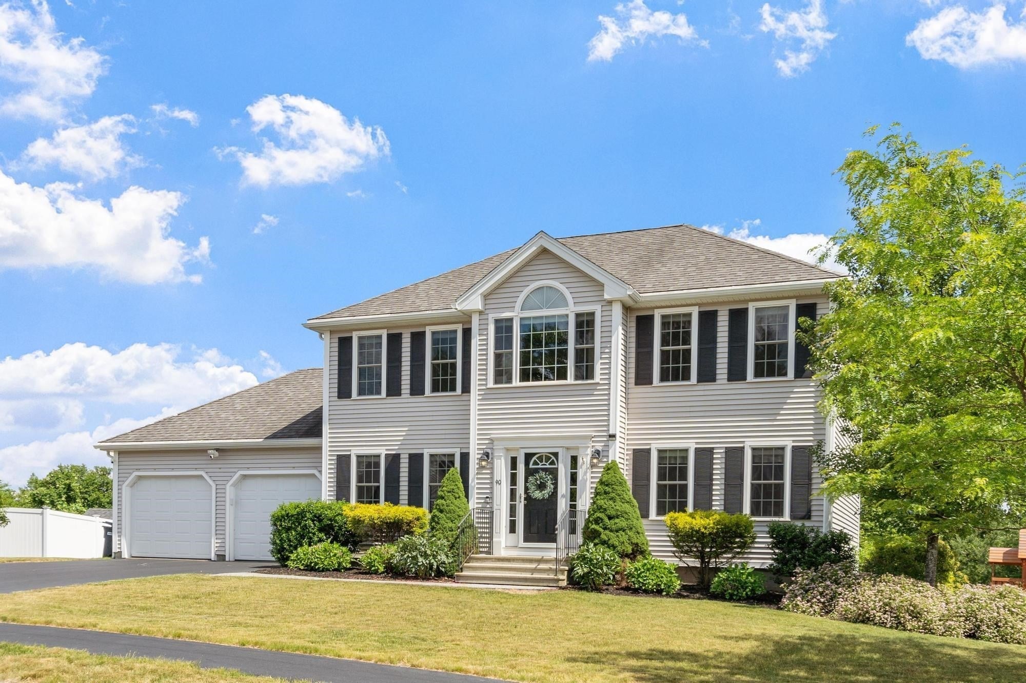 90 Joel Scott Dr