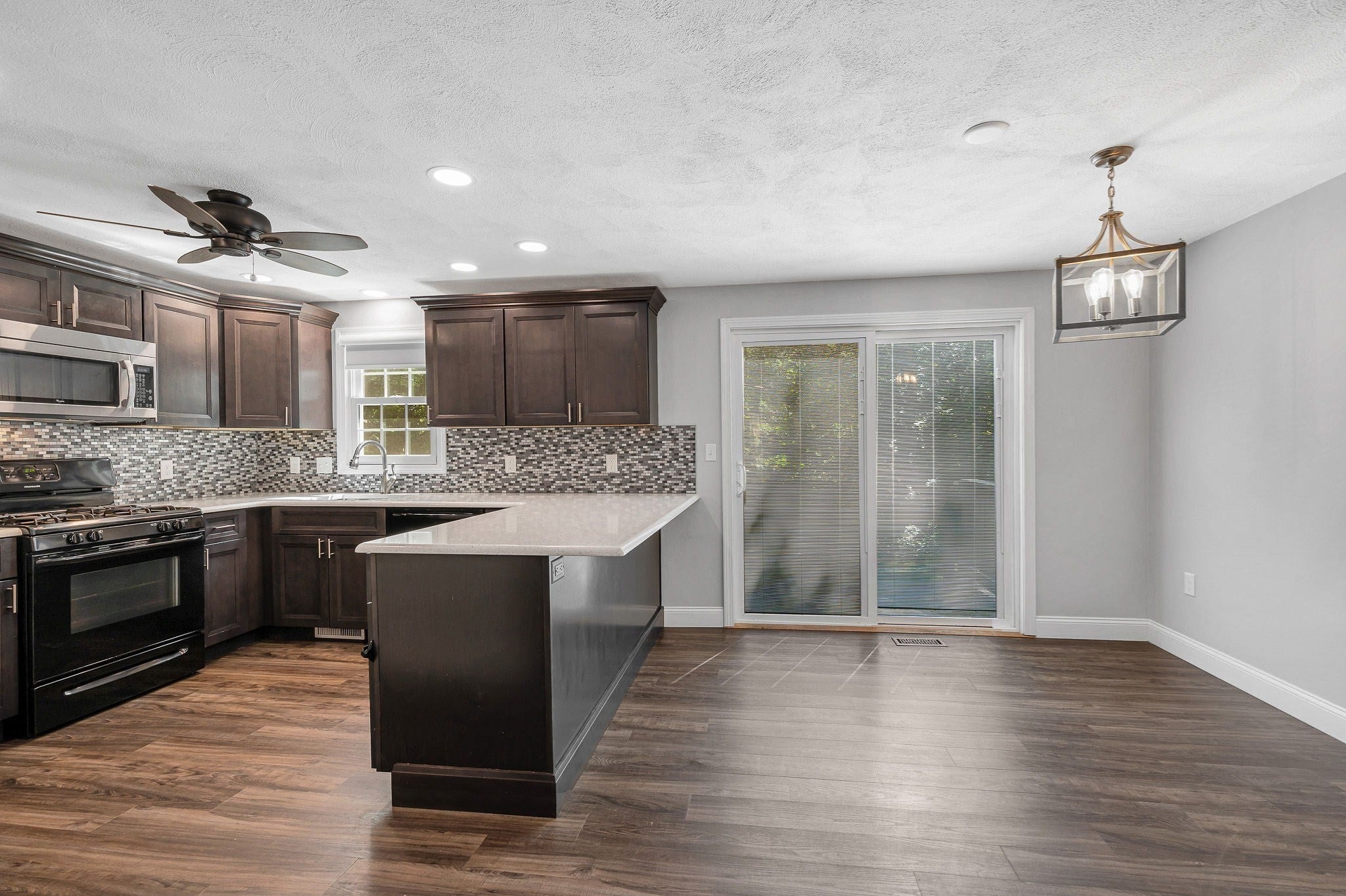 759 Wellman Avenue #759, Chelmsford, MA, 759 Wellman Avenue #759, Chelmsford, MA Photo #5