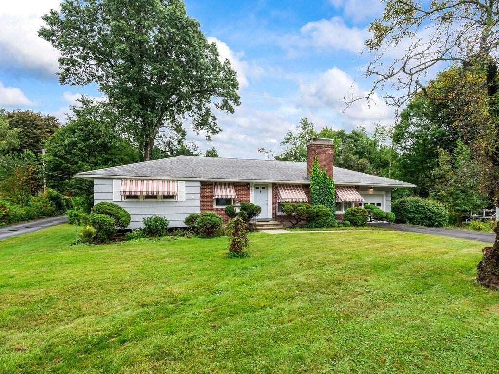 230 Brattle St, Holden, MA, 230 Brattle St, Holden, MA Photo #3
