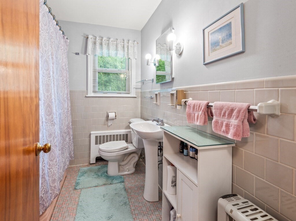 230 Brattle St, Holden, MA, 230 Brattle St, Holden, MA Photo #16