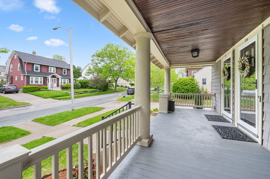 23 Devens Rd