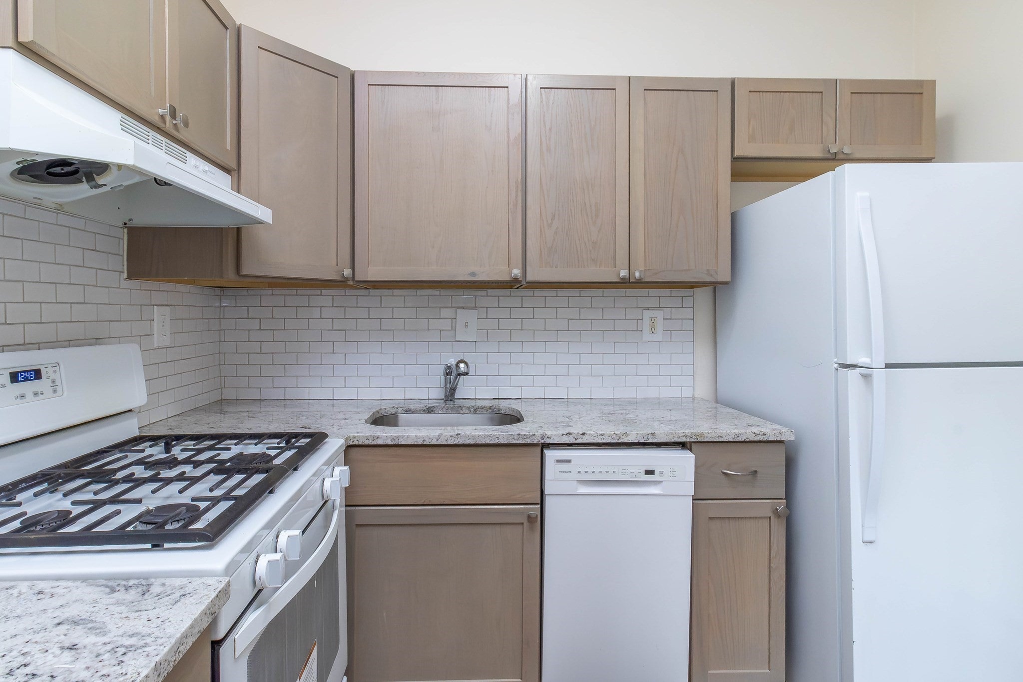 38 S. Huntington Ave #1, Boston, MA, 38 S. Huntington Ave #1, Boston, MA Photo #9