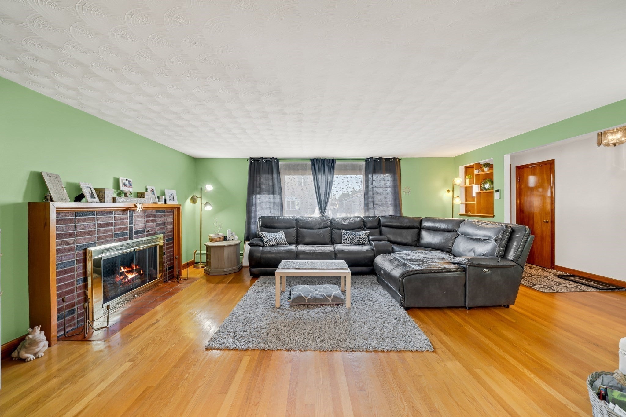 45 Sigourney St