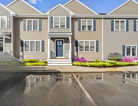 140 N Walker St 414 Taunton MA 02780