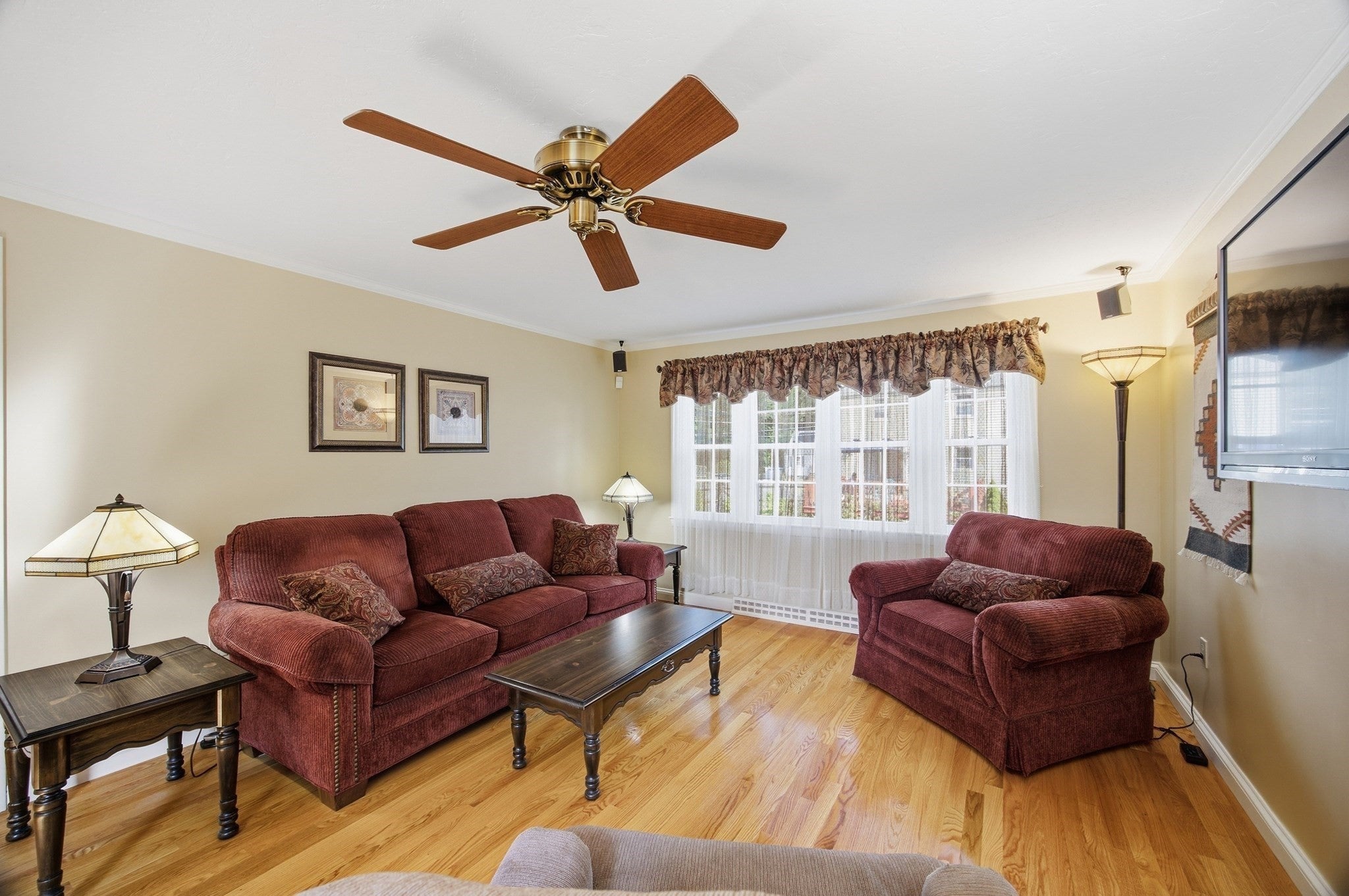 17 Grove Ave, Holbrook, MA Photo #13