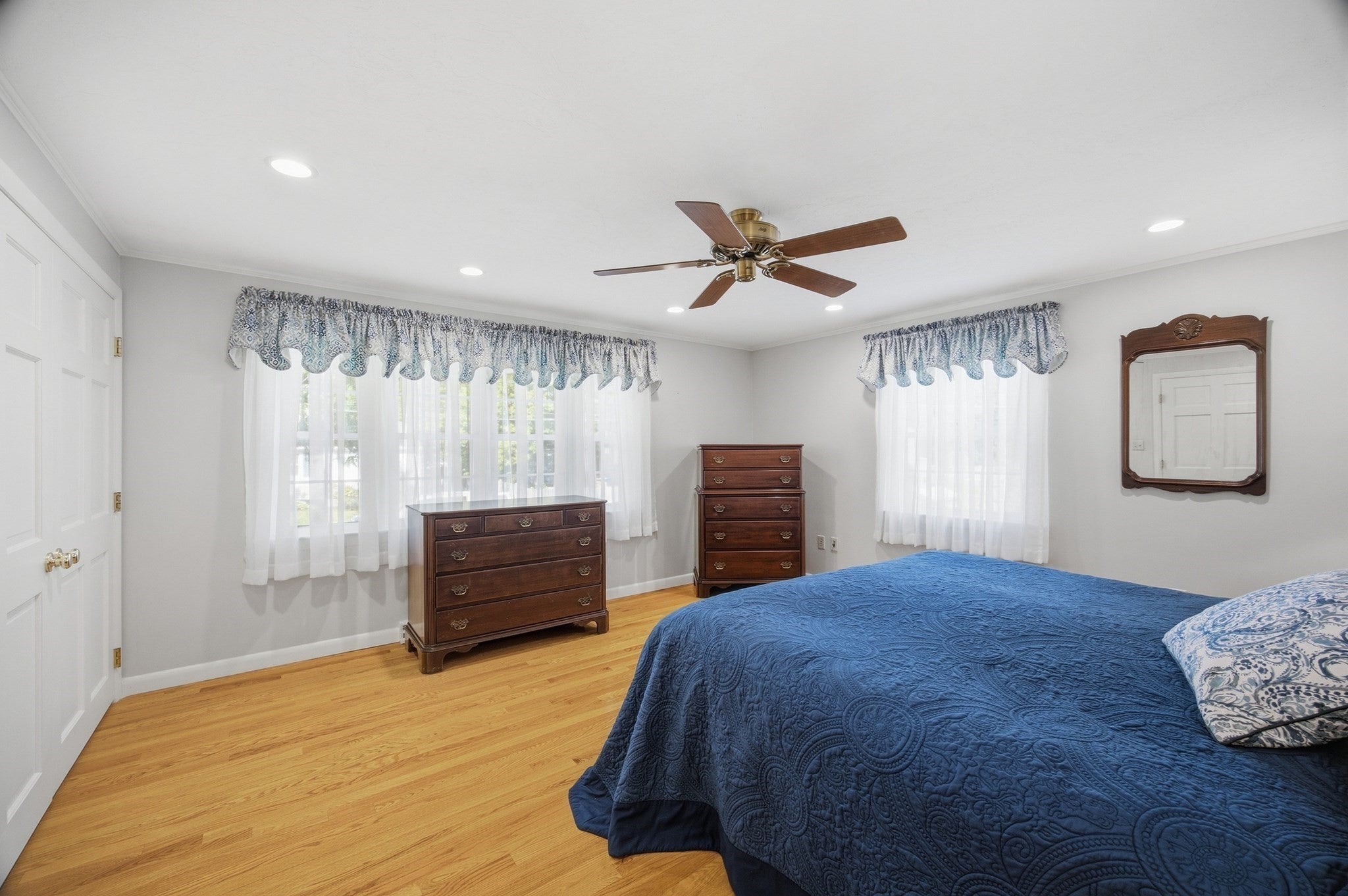 17 Grove Ave, Holbrook, MA Photo #12