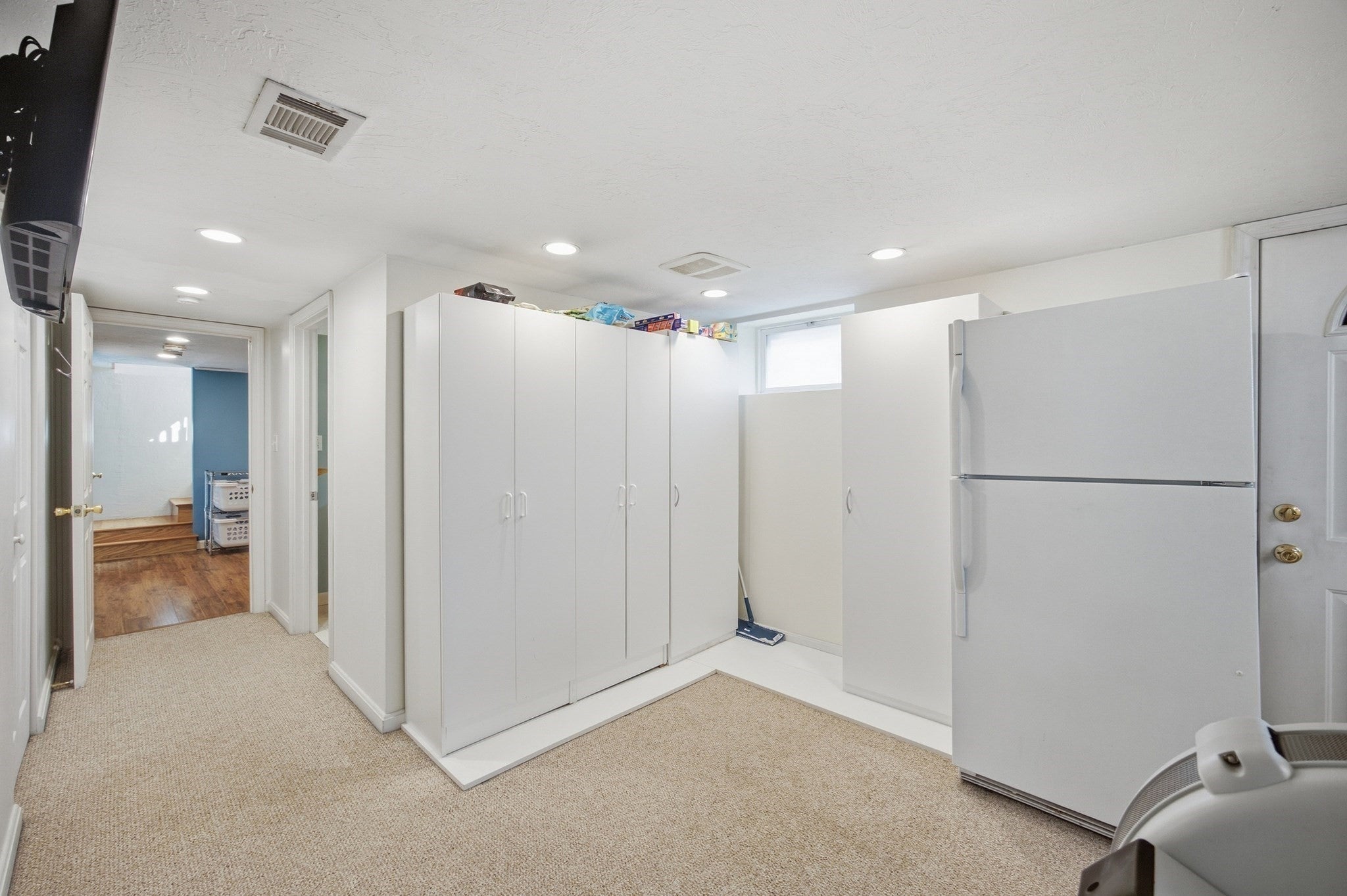 17 Grove Ave, Holbrook, MA Photo #26