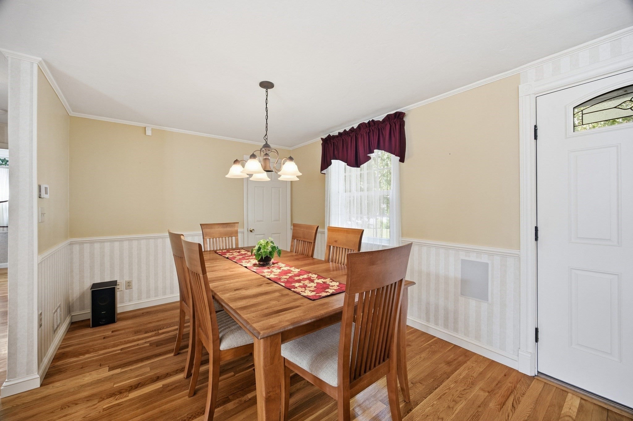 17 Grove Ave, Holbrook, MA Photo #8