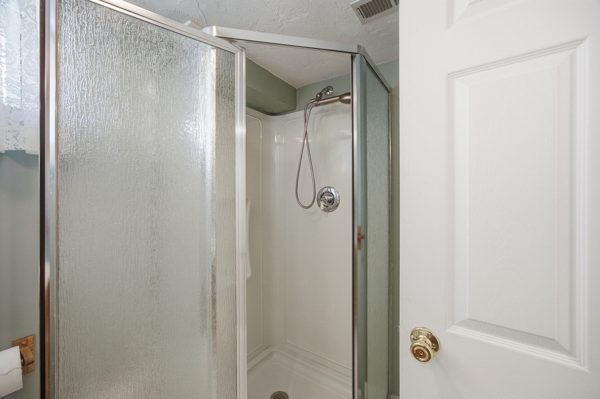 17 Grove Ave, Holbrook, MA Photo #25