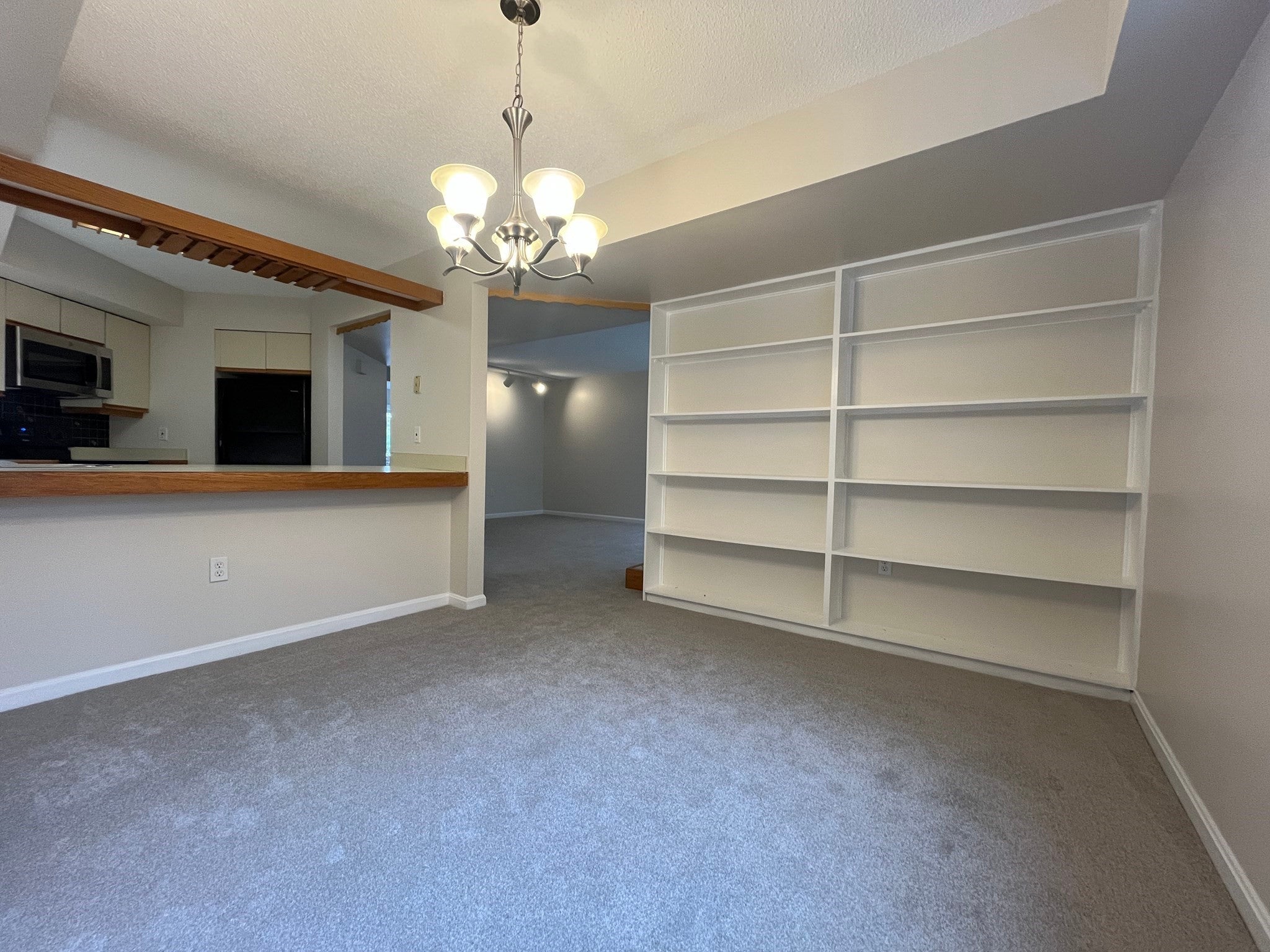 14 Drake Cir #14, Walpole, MA Photo #11