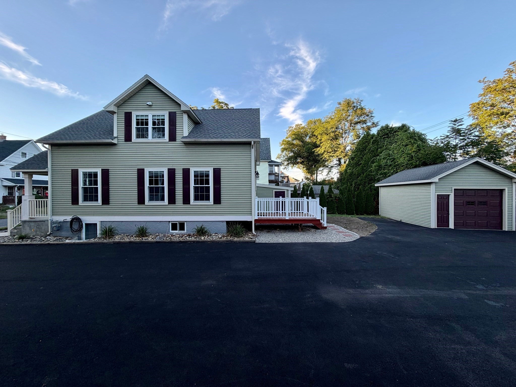 7 Gold St
