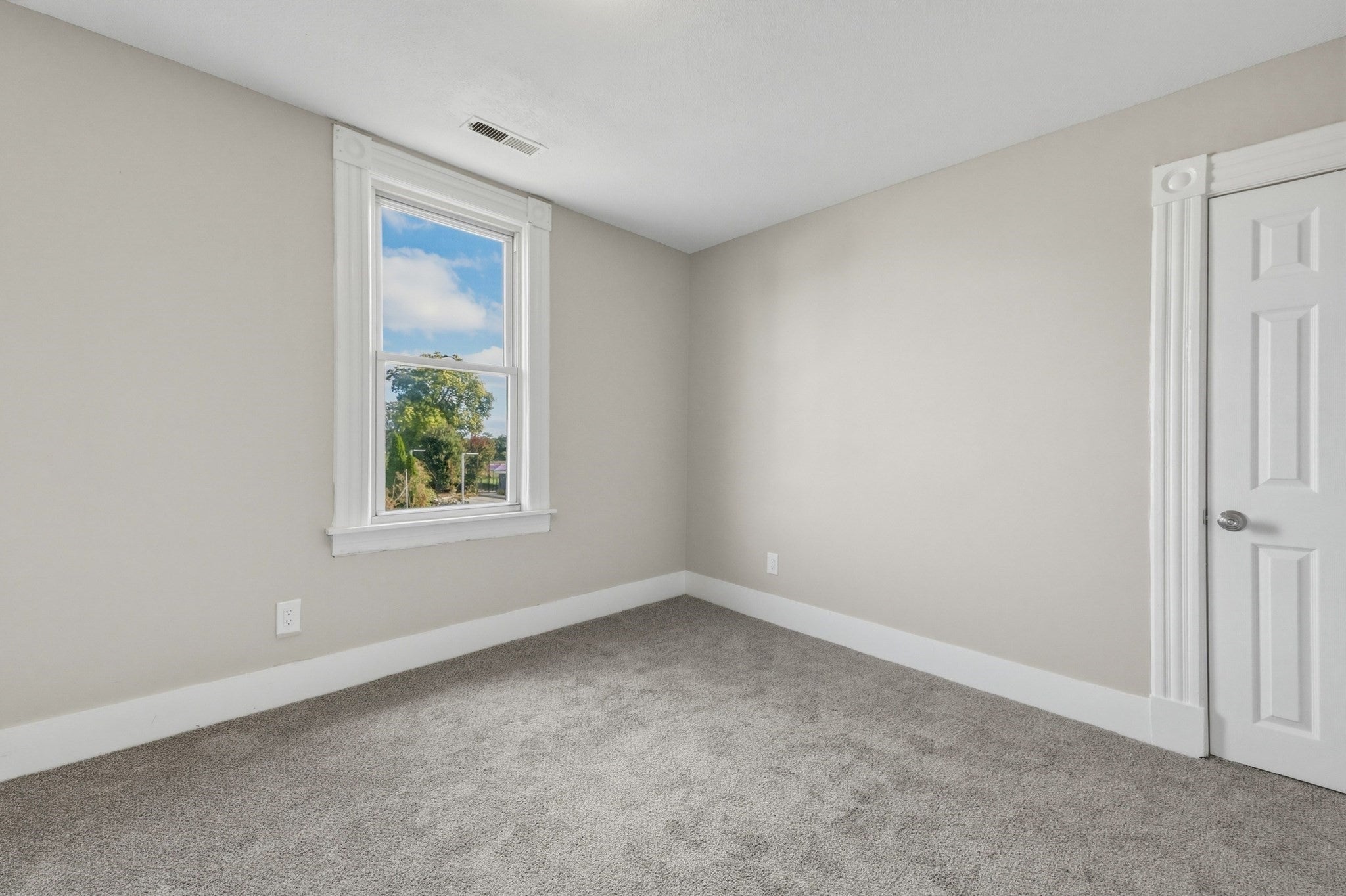 580 Main St, West Springfield, MA, 580 Main St, West Springfield, MA Photo #13