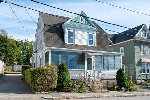 113 Fifth Ave Lowell MA 01854