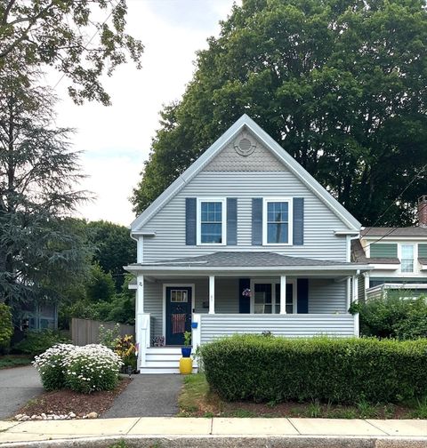 76 Dean Ave Franklin MA 02038