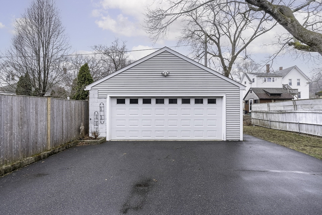 76 Dean St