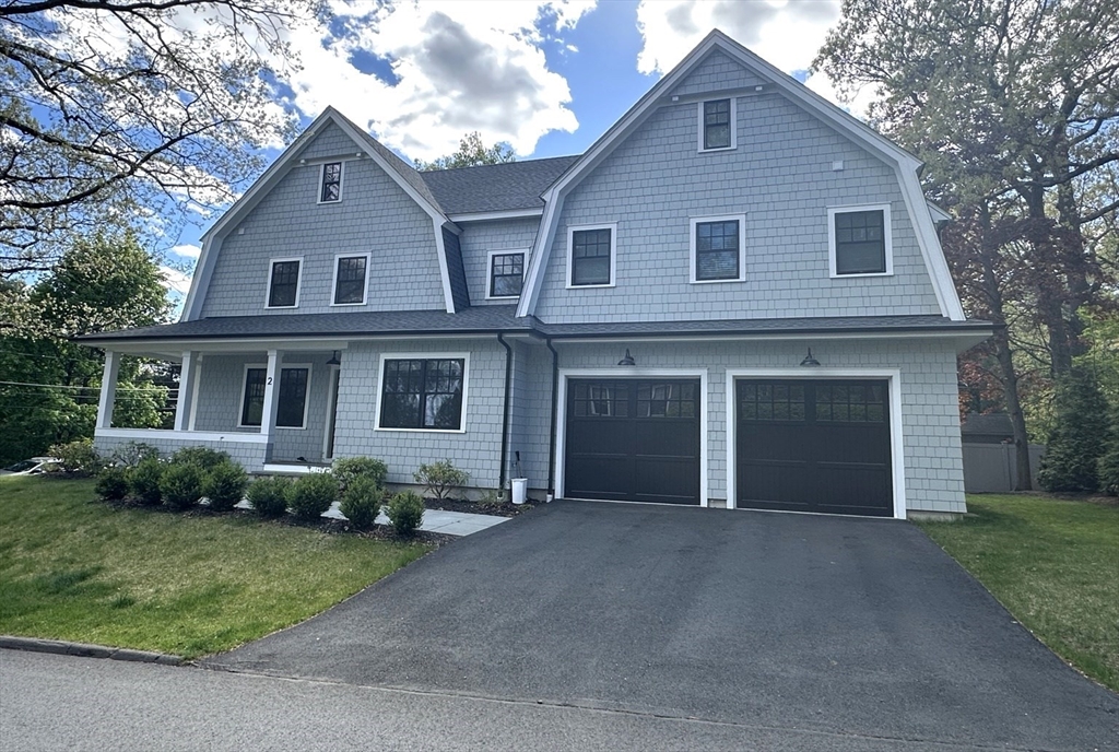 Photo of 2 Summit Rd, Wellesley, MA