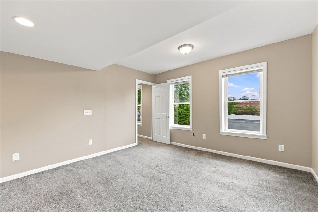5 Princeton St, Westfield, MA, 5 Princeton St, Westfield, MA Photo #16