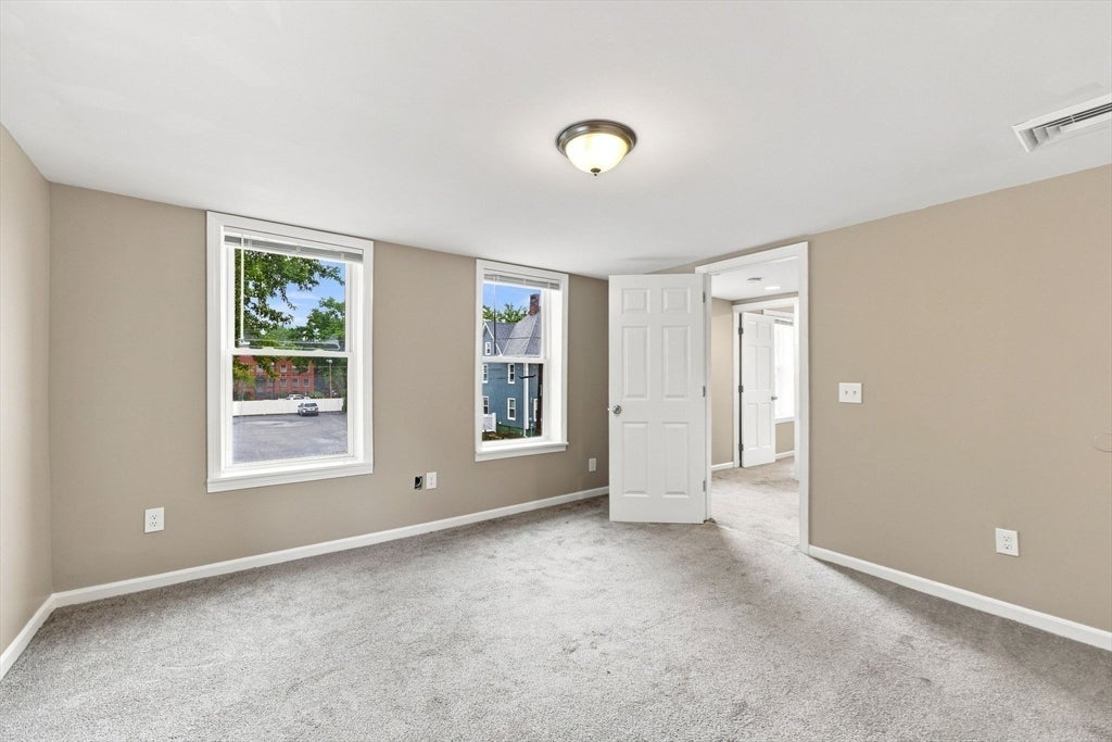 5 Princeton St, Westfield, MA, 5 Princeton St, Westfield, MA Photo #18